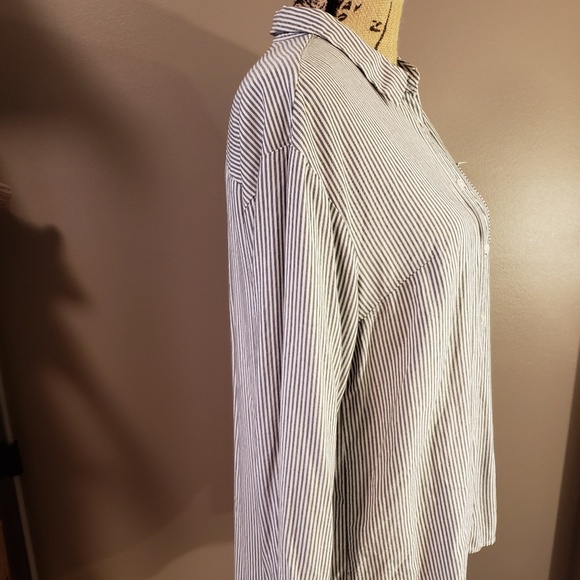 A New Day Soften fabric button down - Picture 2 of 4